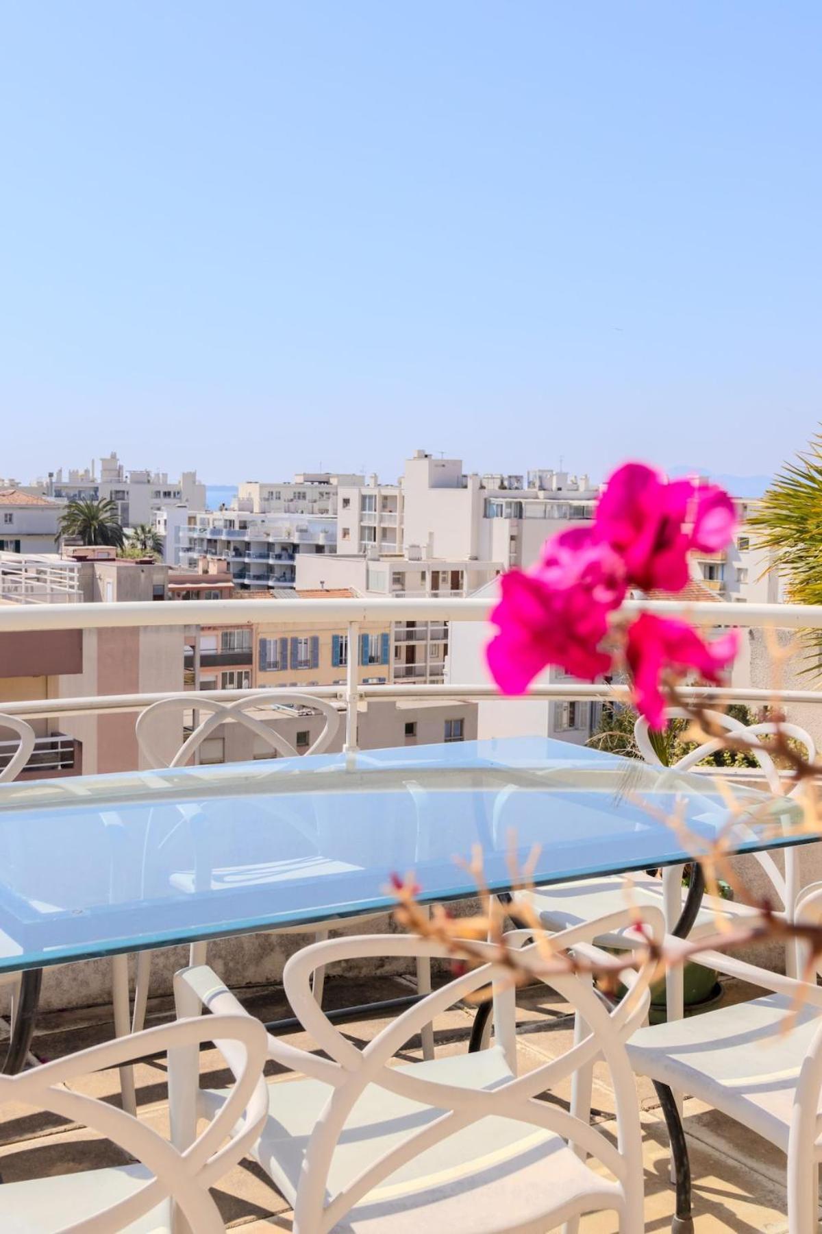 Juan Les Pins Rooftop, 2 Avec Parking *
